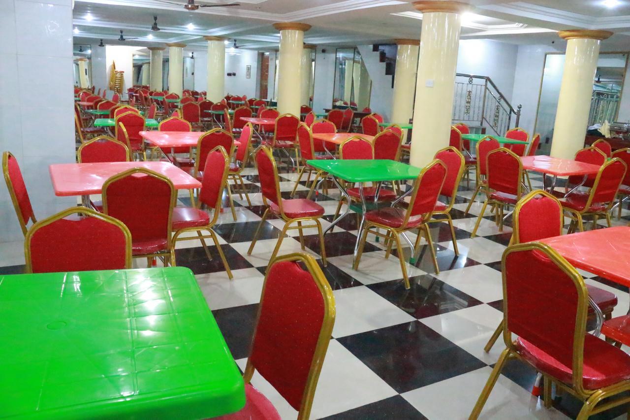 Cute Villa Hotel And Suites Uyo Buitenkant foto